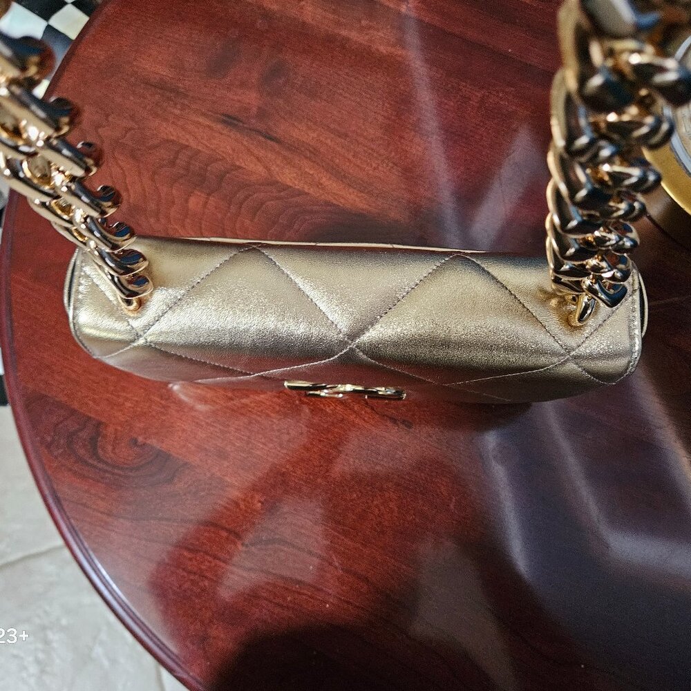 AUTH DOLCE & GABBANA METALLIC GOLD QUILTED LEATHER CHAIN SHOULDER BAG HANDBAG - Picture 8 of 16